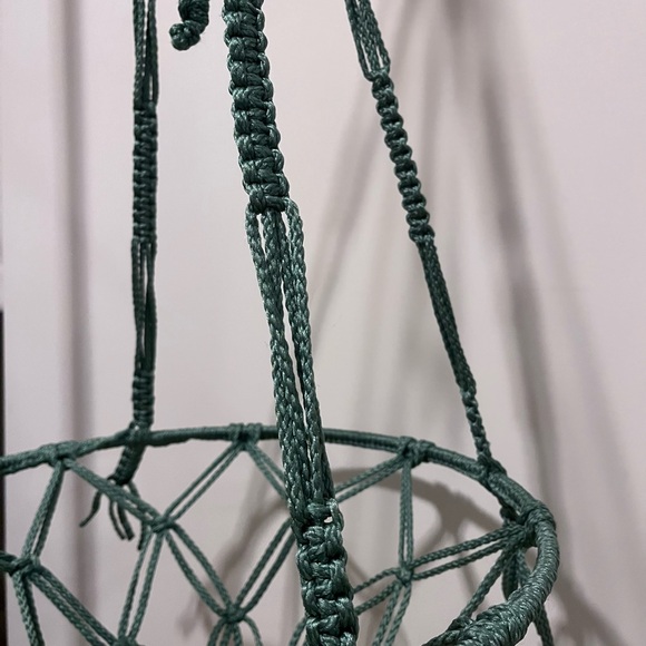 Green Macrame Cat Bed - Picture 6 of 10